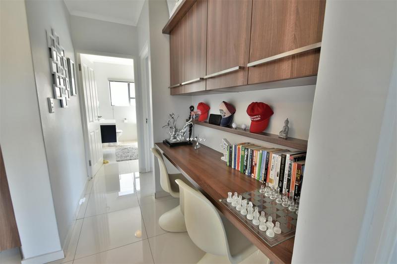 3 Bedroom Property for Sale in Glenvista Gauteng