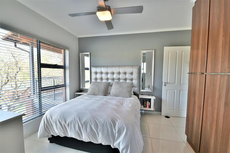 3 Bedroom Property for Sale in Glenvista Gauteng
