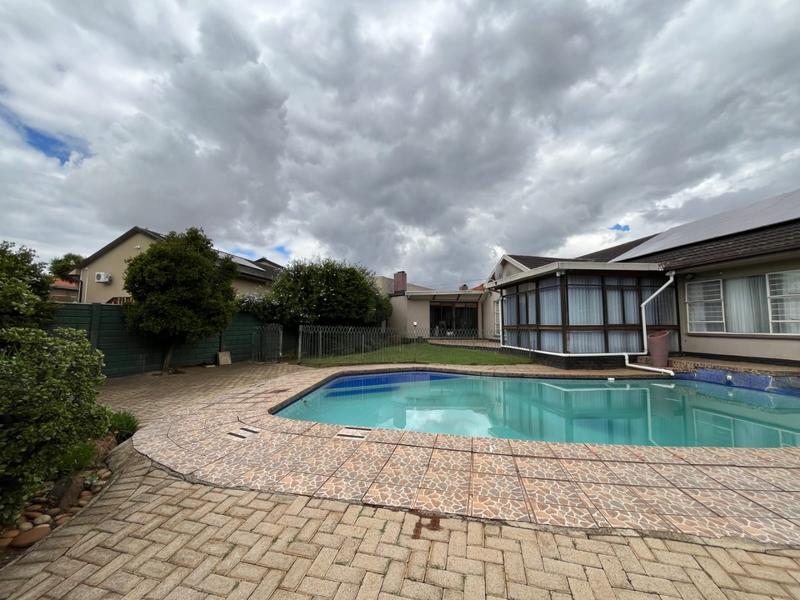 4 Bedroom Property for Sale in Greenhills Gauteng