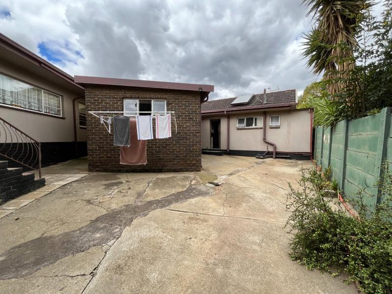 4 Bedroom Property for Sale in Greenhills Gauteng