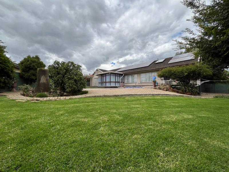 4 Bedroom Property for Sale in Greenhills Gauteng