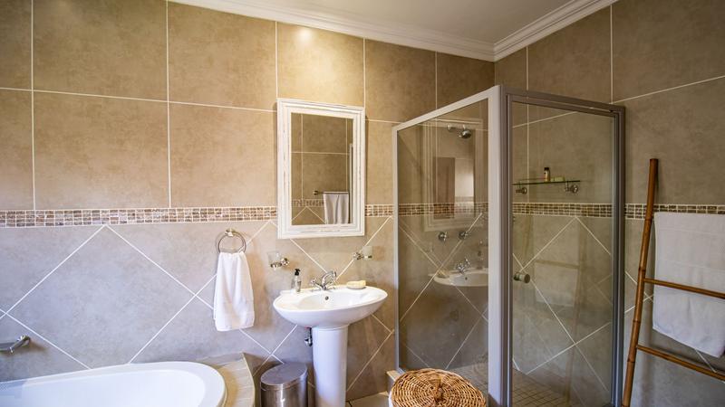 4 Bedroom Property for Sale in Midlands Estate Gauteng