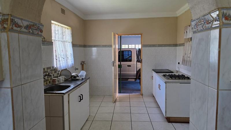 4 Bedroom Property for Sale in Strubensvallei Gauteng