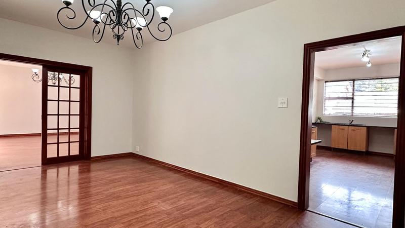 To Let 3 Bedroom Property for Rent in Sandhurst Gauteng