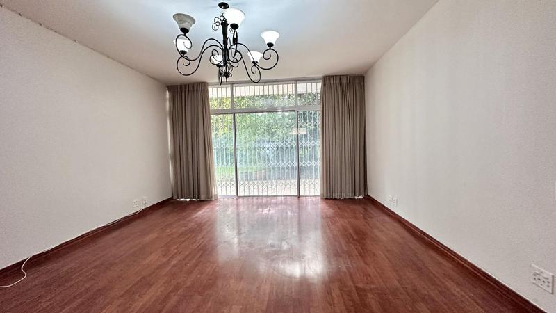 To Let 3 Bedroom Property for Rent in Sandhurst Gauteng