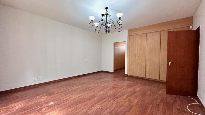 To Let 3 Bedroom Property for Rent in Sandhurst Gauteng