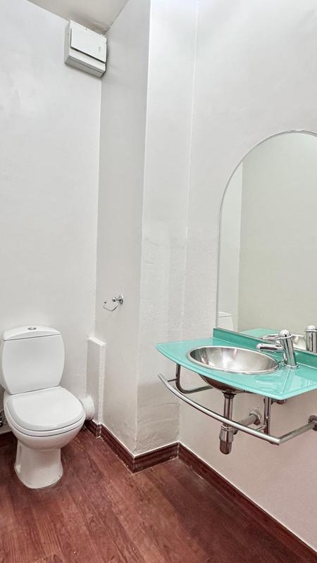 To Let 3 Bedroom Property for Rent in Sandhurst Gauteng