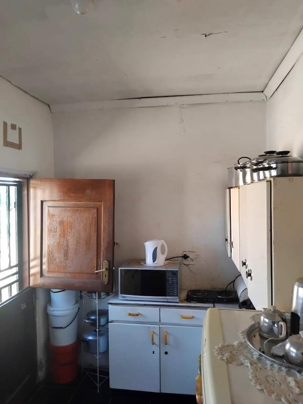 2 Bedroom Property for Sale in Thulani Gauteng