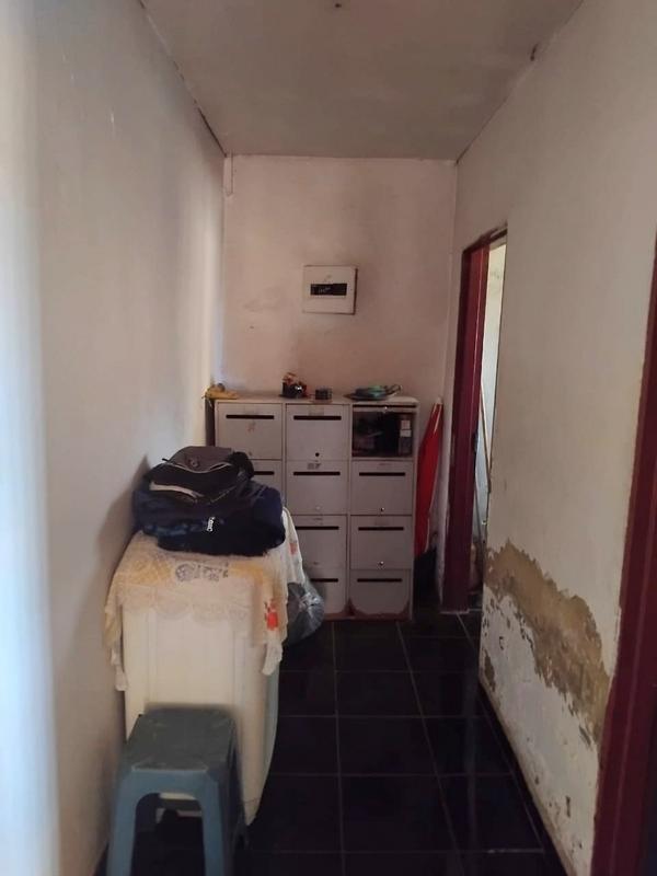 2 Bedroom Property for Sale in Thulani Gauteng