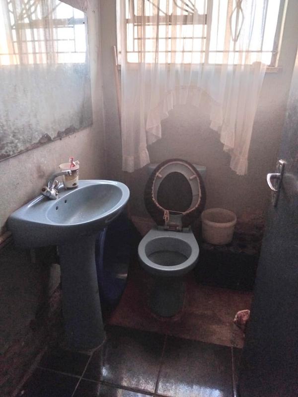 2 Bedroom Property for Sale in Thulani Gauteng