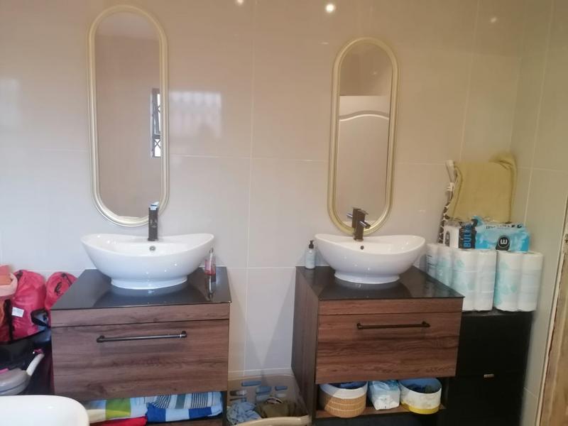 3 Bedroom Property for Sale in Protea Garden Gauteng