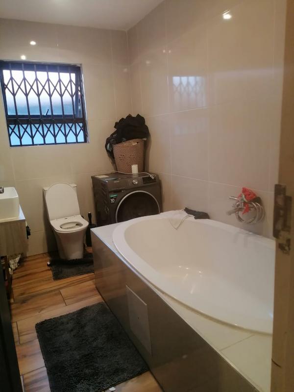 3 Bedroom Property for Sale in Protea Garden Gauteng