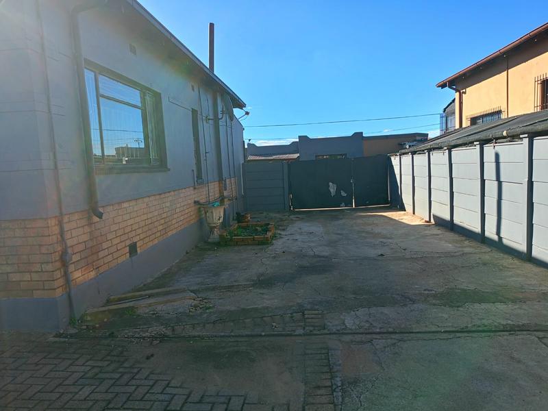 To Let 3 Bedroom Property for Rent in Krugersdorp West Gauteng