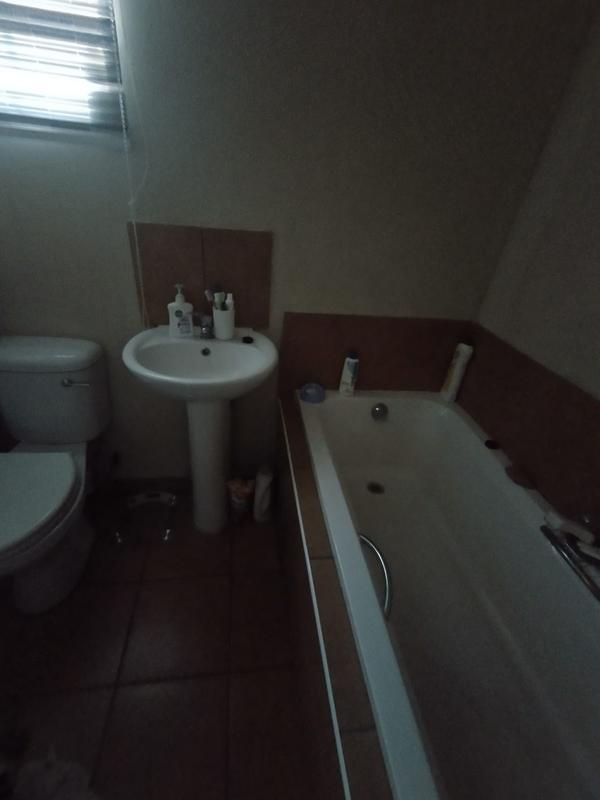 To Let 2 Bedroom Property for Rent in Sky City Gauteng