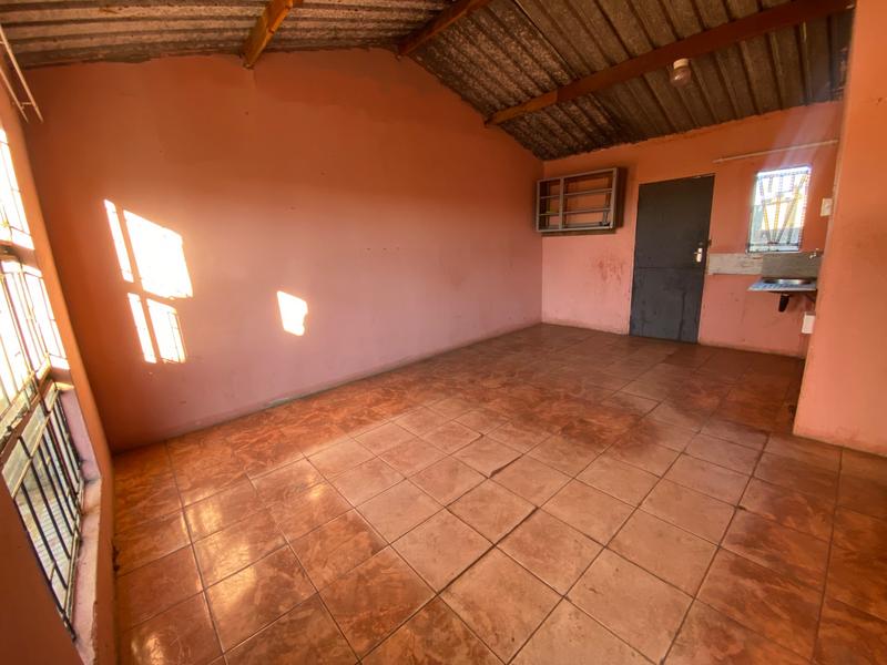 3 Bedroom Property for Sale in Katlehong South Gauteng