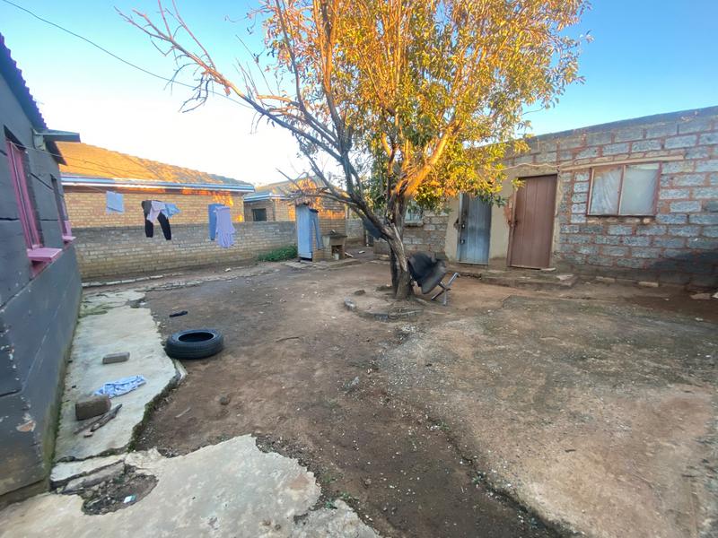 2 Bedroom Property for Sale in Katlehong South Gauteng