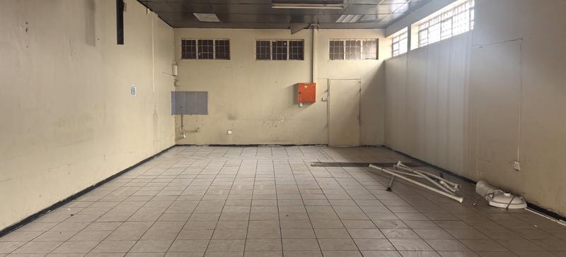 To Let Commercial Property for Rent in La Rochelle Gauteng