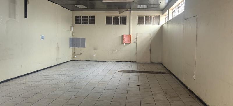 To Let Commercial Property for Rent in La Rochelle Gauteng