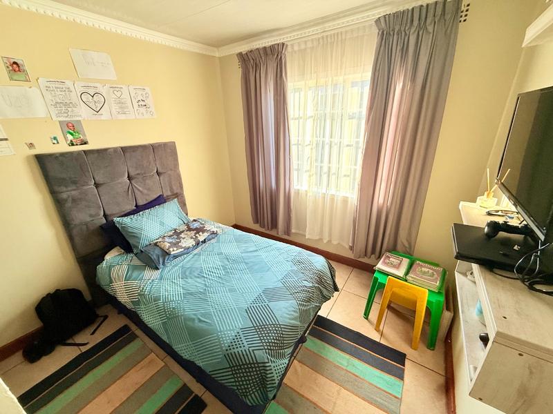 3 Bedroom Property for Sale in Vanderbijlpark CW Gauteng