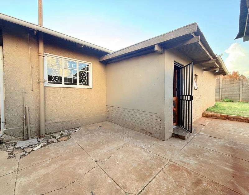 3 Bedroom Property for Sale in Vanderbijlpark CW Gauteng