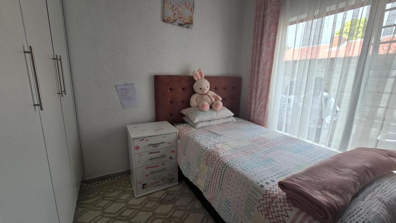 3 Bedroom Property for Sale in Ravenswood Gauteng