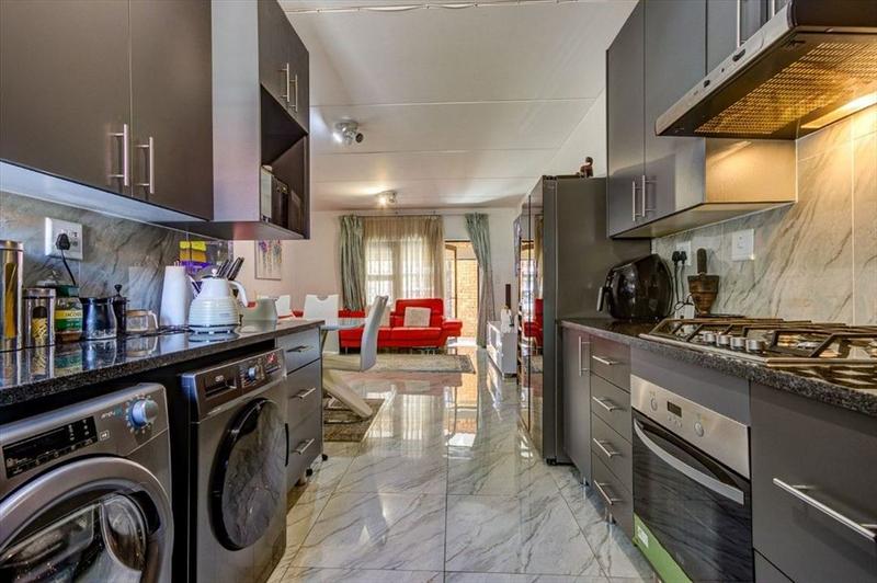 3 Bedroom Property for Sale in Ravenswood Gauteng