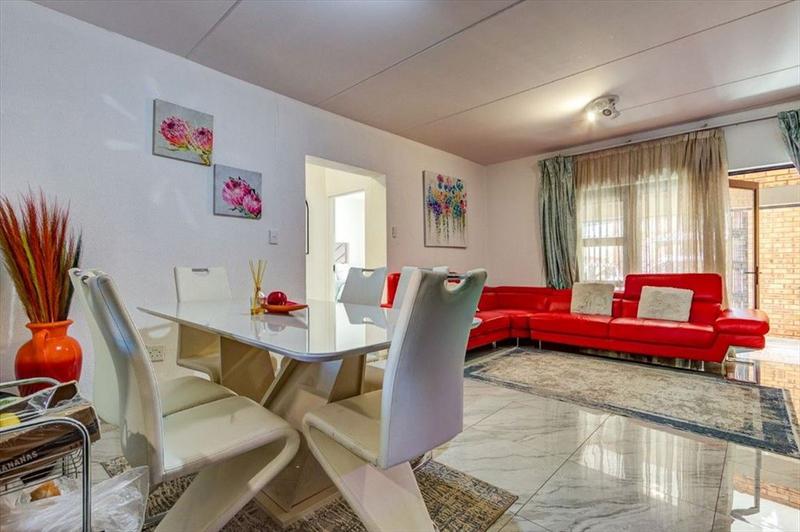 3 Bedroom Property for Sale in Ravenswood Gauteng