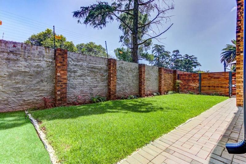 3 Bedroom Property for Sale in Ravenswood Gauteng