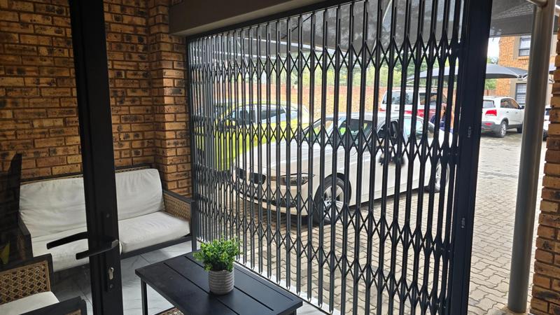 3 Bedroom Property for Sale in Ravenswood Gauteng