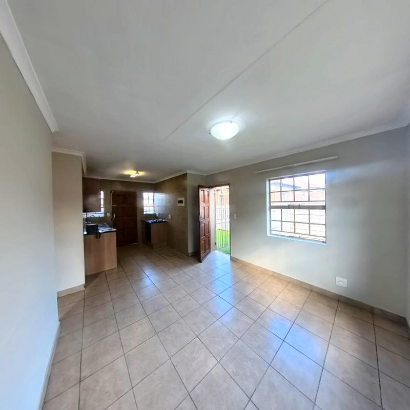 3 Bedroom Property for Sale in Olievenhoutbosch Gauteng