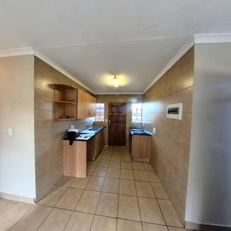 3 Bedroom Property for Sale in Olievenhoutbosch Gauteng