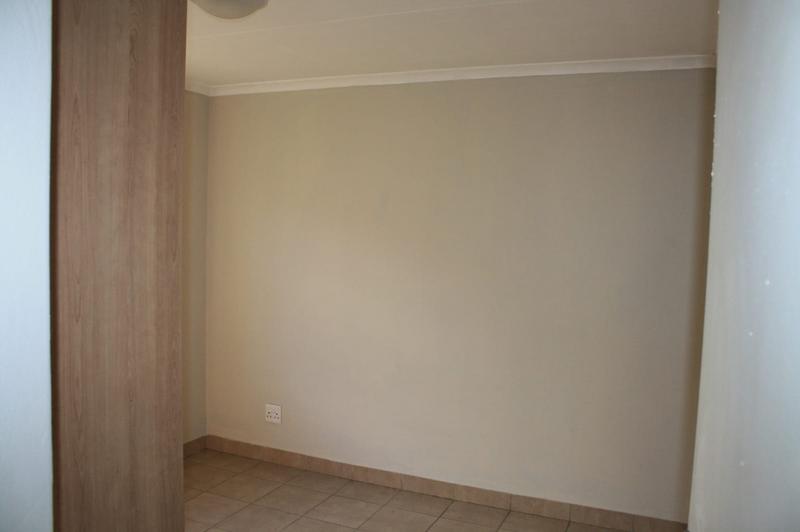 3 Bedroom Property for Sale in Olievenhoutbosch Gauteng