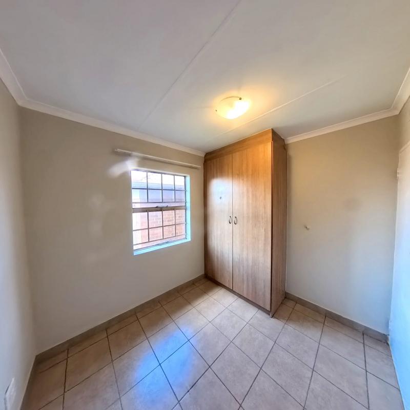3 Bedroom Property for Sale in Olievenhoutbosch Gauteng