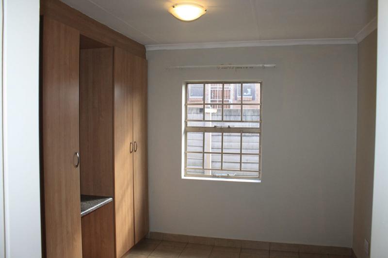 3 Bedroom Property for Sale in Olievenhoutbosch Gauteng