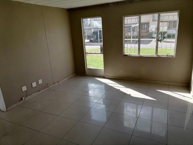 2 Bedroom Property for Sale in Glen Marais Gauteng