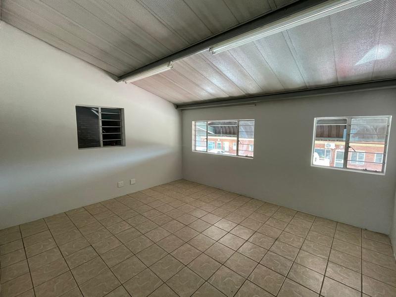 To Let Commercial Property for Rent in Hennopspark Gauteng