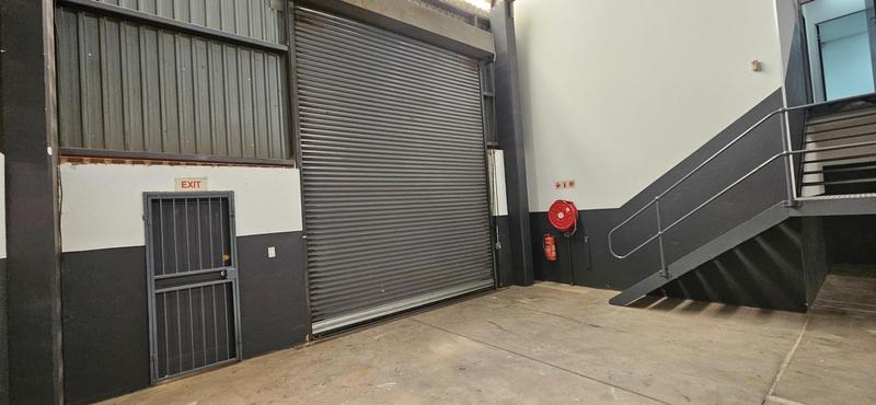 To Let Commercial Property for Rent in Randjespark Gauteng