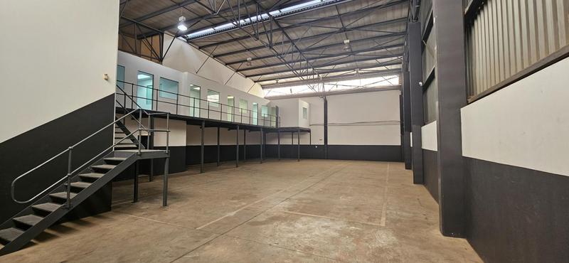 To Let Commercial Property for Rent in Randjespark Gauteng