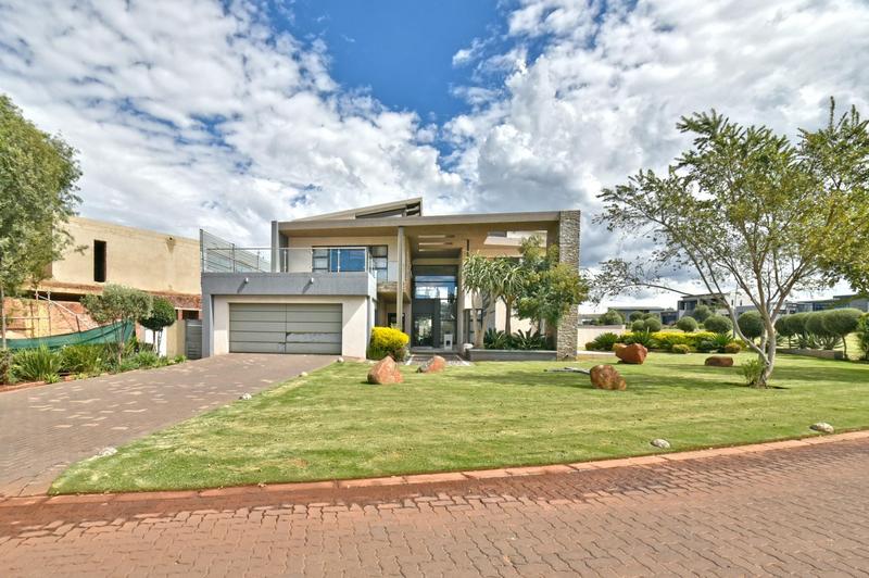 5 Bedroom Property for Sale in Eye of Africa Gauteng