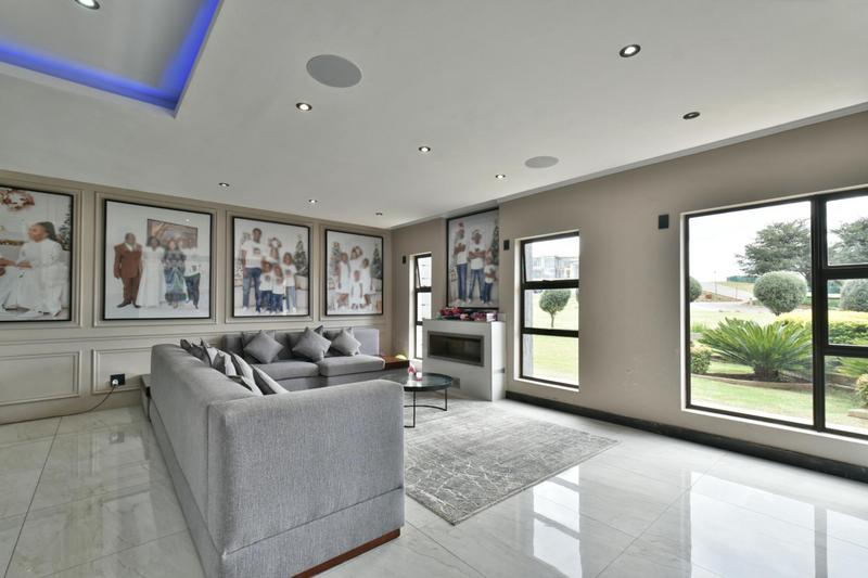 5 Bedroom Property for Sale in Eye of Africa Gauteng