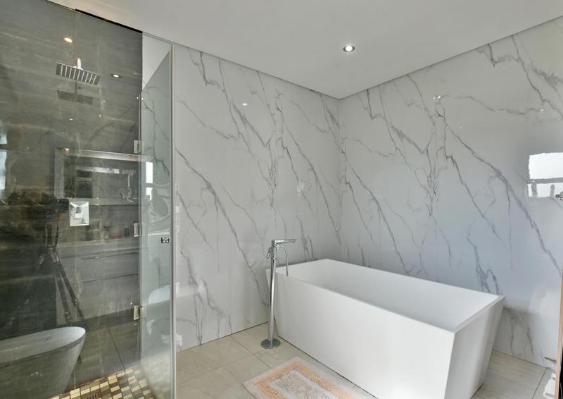 5 Bedroom Property for Sale in Eye of Africa Gauteng