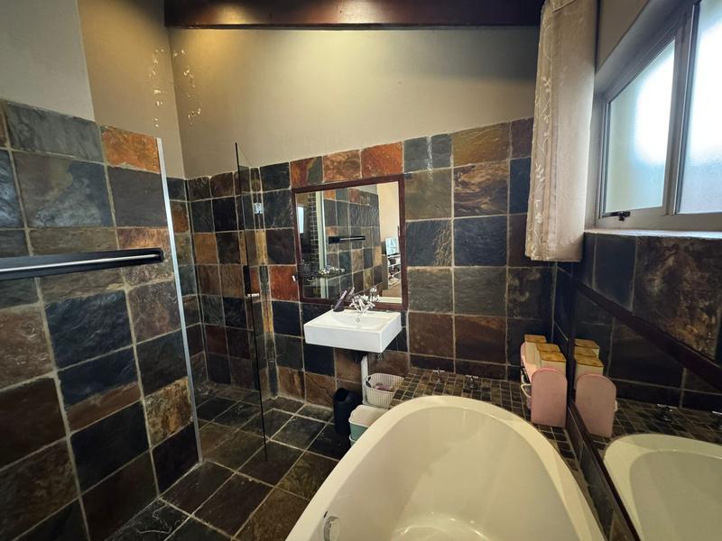 4 Bedroom Property for Sale in Midstream Estate Gauteng
