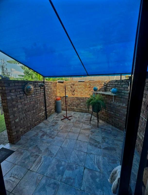 5 Bedroom Property for Sale in Mountain View Gauteng
