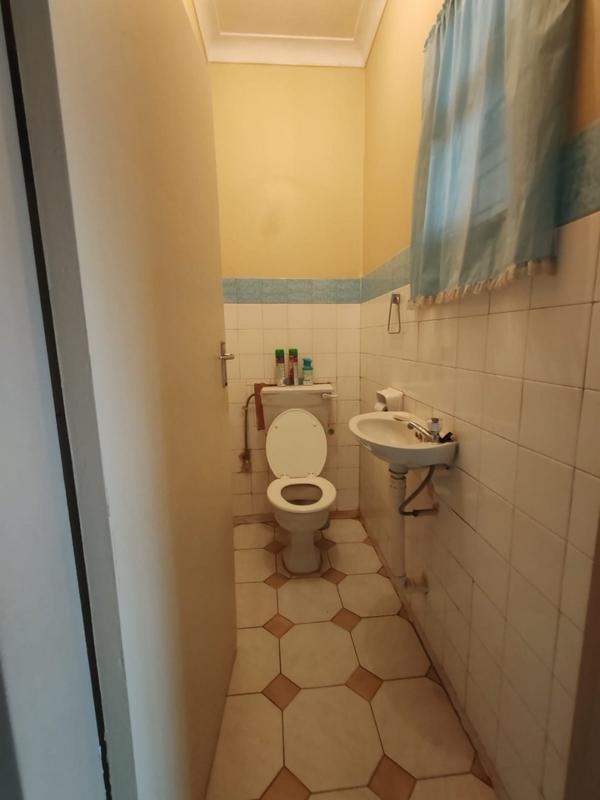 4 Bedroom Property for Sale in Pretoria Gardens Gauteng