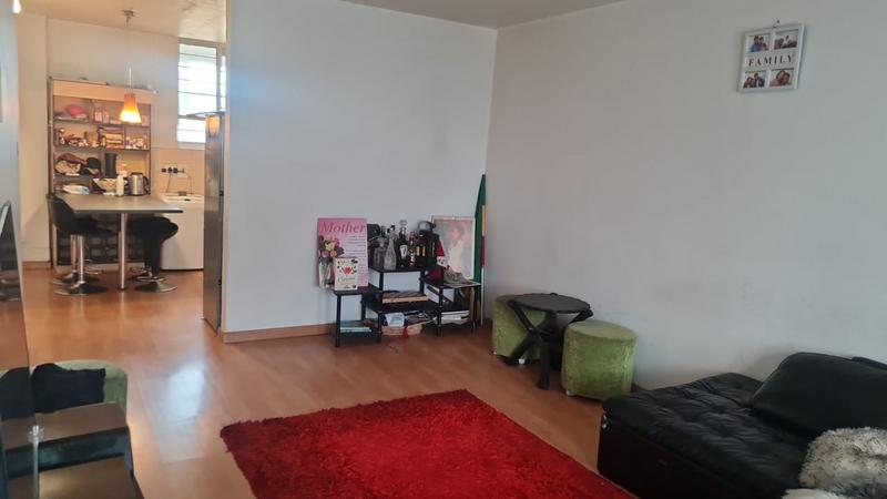 1 Bedroom Property for Sale in Bedford Gardens Gauteng