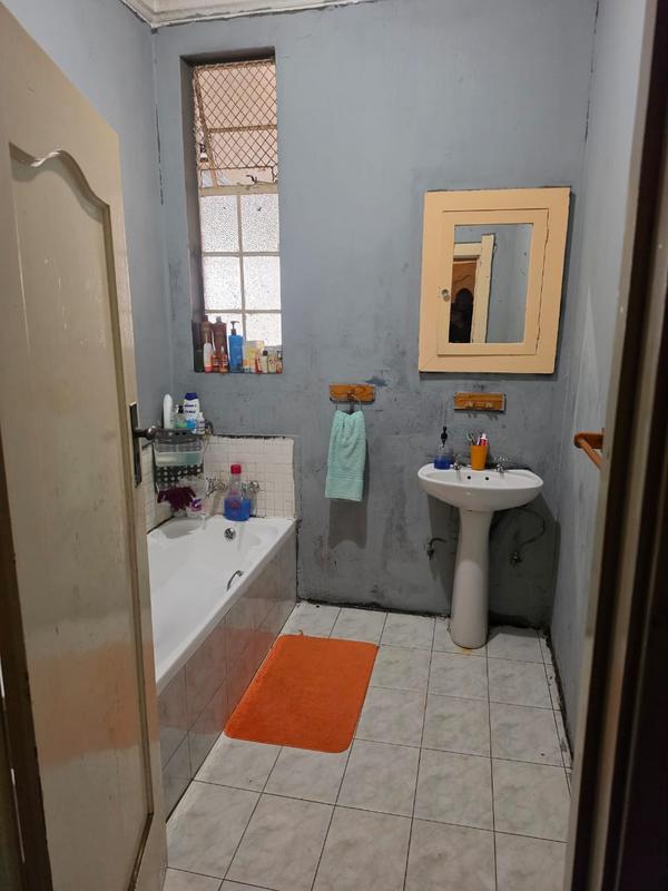 To Let 3 Bedroom Property for Rent in Rosettenville Gauteng