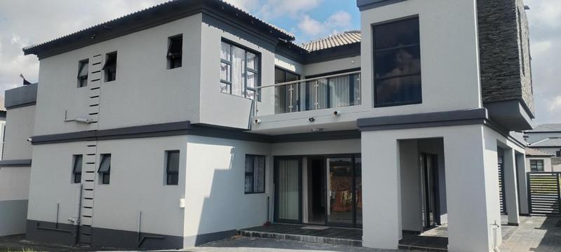 To Let 5 Bedroom Property for Rent in Wildtuinpark Gauteng