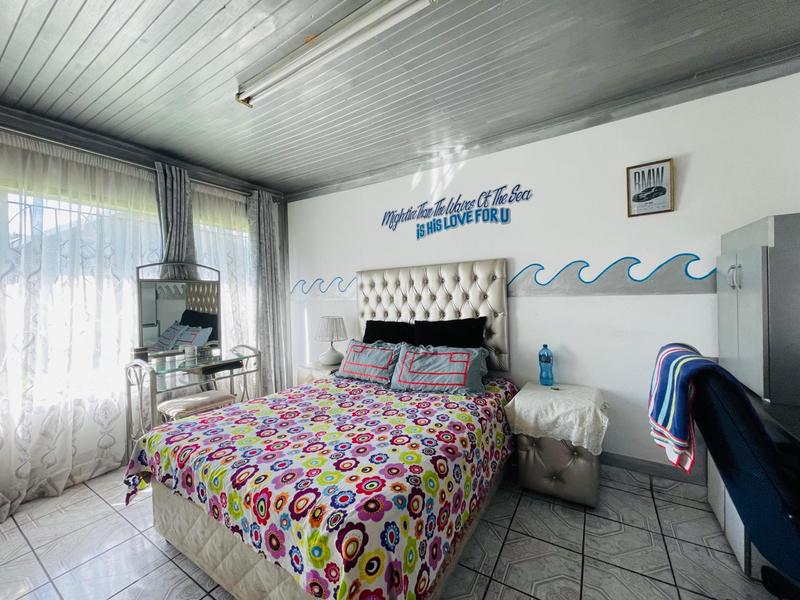 4 Bedroom Property for Sale in Mackenzie Park Gauteng