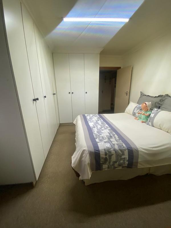 3 Bedroom Property for Sale in Strubenvale Gauteng