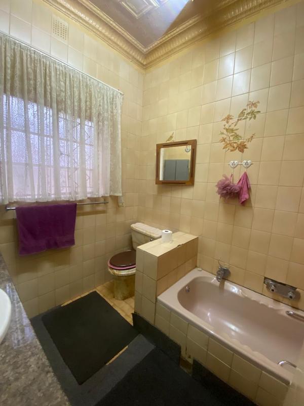 3 Bedroom Property for Sale in Strubenvale Gauteng